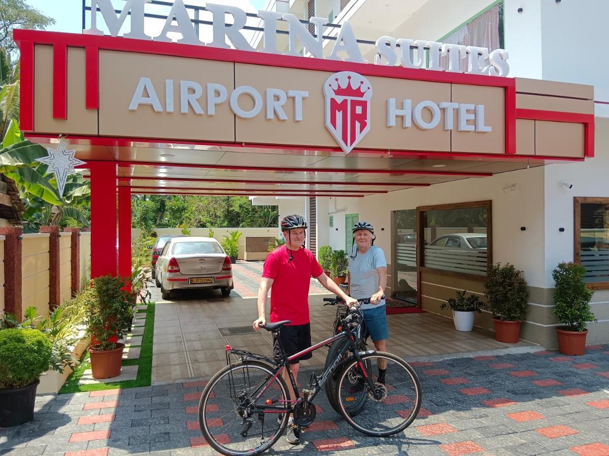 Marina Suites Airport Hotel Kochi Exterior foto